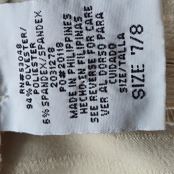 Ladies Top and Skirt Set - Picture 4 of 8